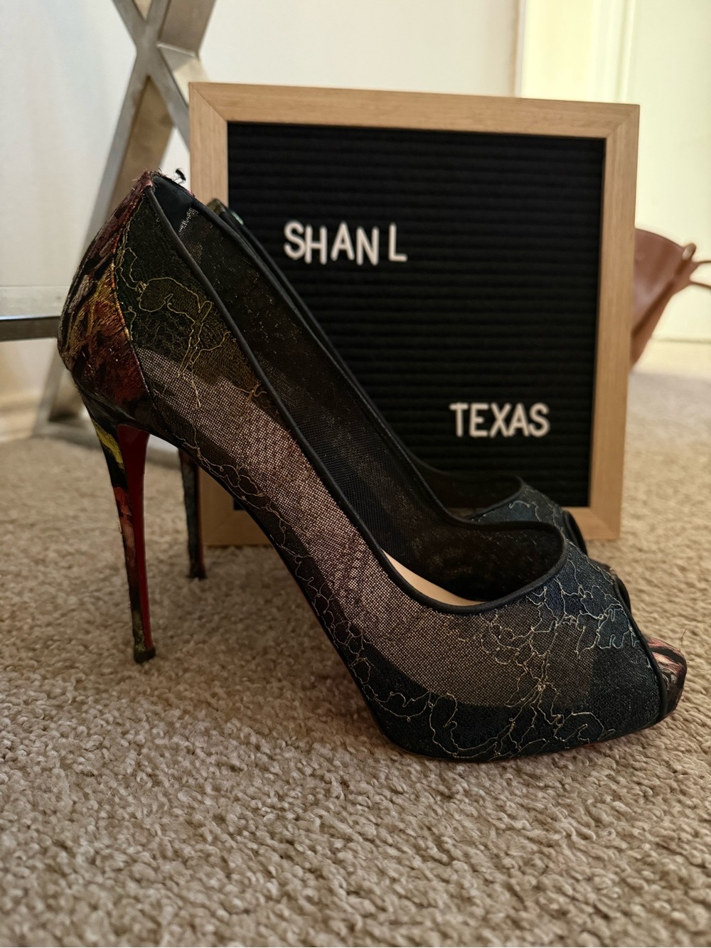 Christian Louboutin Very Prive 120 Lace Pumps Peep Toe Iridescent - Picture 3 of 8